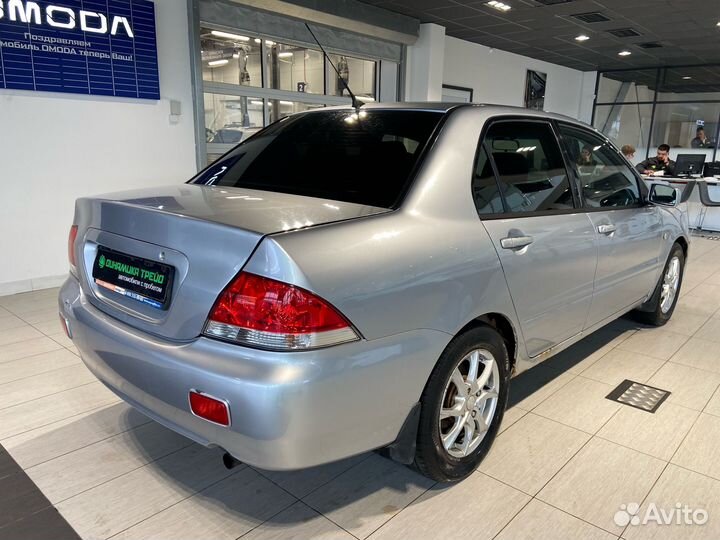 Mitsubishi Lancer, 2004