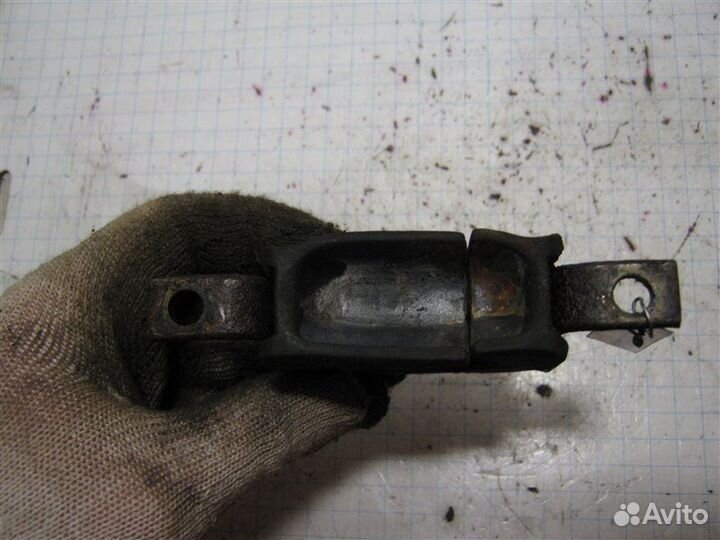 С/блок рулевой рейки и хомут металлический