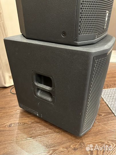 Активный сабвуфер Jbl PRX 715 XLF