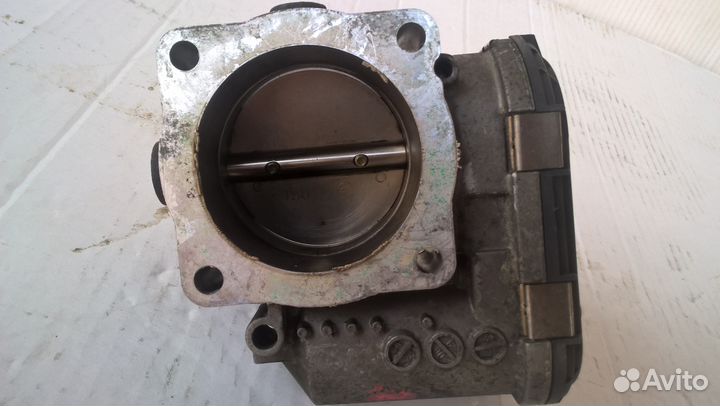 Дроссельная заслонка 1,8 Т AWT/AWM VW Пассат В-5+