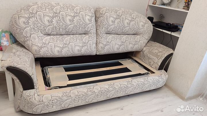 Диван очень классный бу