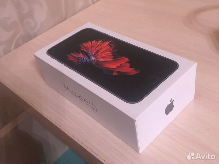 Коробка от iPhone 6s