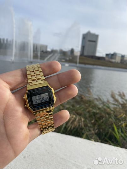 Электронные часы casio