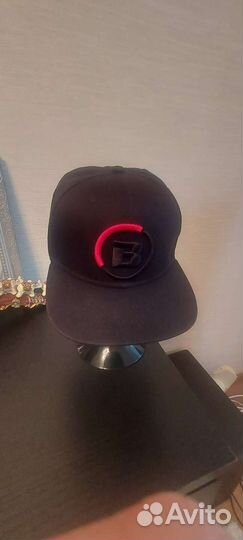 Кепка снепбек