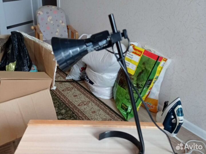 Лампа настольная