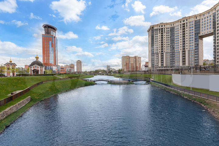 2-к. квартира, 88 м², 14/20 эт.