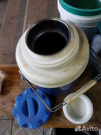 Термос с широким горлом