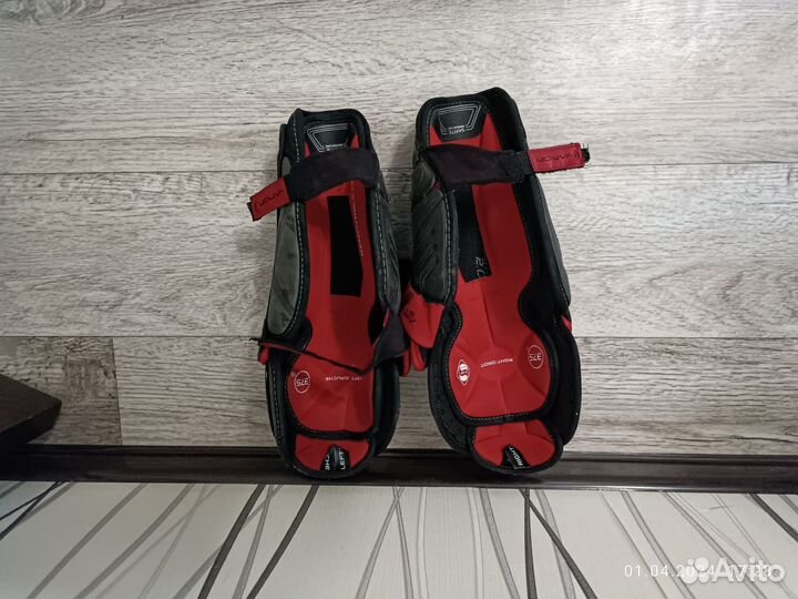 Щитки хоккейные