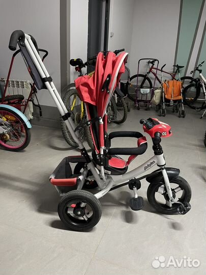 Трехколесный велосипед Moby Kids Air Car