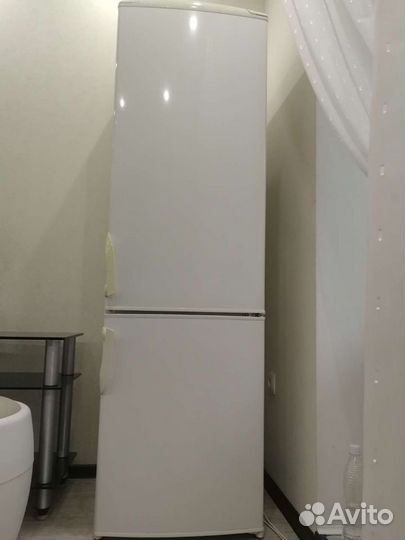 Холодильник