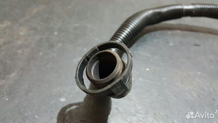 Трубка вентиляции Porsche Cayenne 958 3.0 hybrid