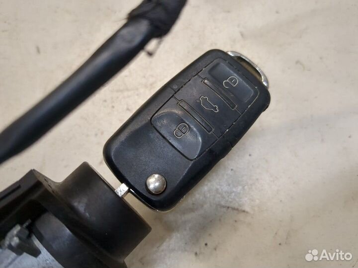 Замок зажигания Volkswagen Jetta 5, 2006