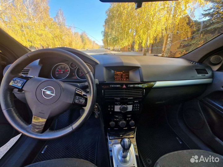 Opel Astra GTC 1.6 AMT, 2010, 217 963 км