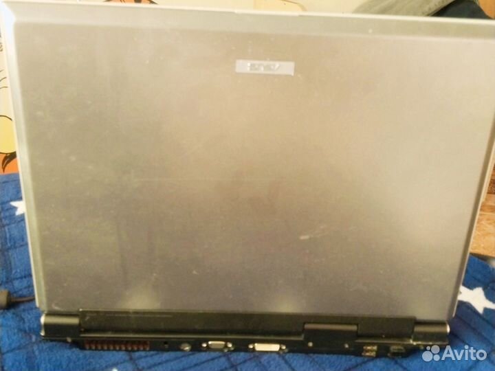 Продам ноутбук бу