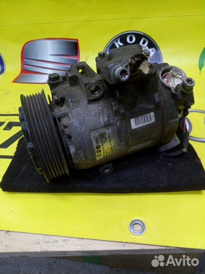 Компрессор кондиционера передний Skoda Fabia