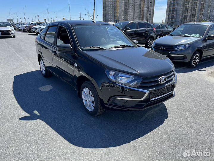 LADA Granta, 2023