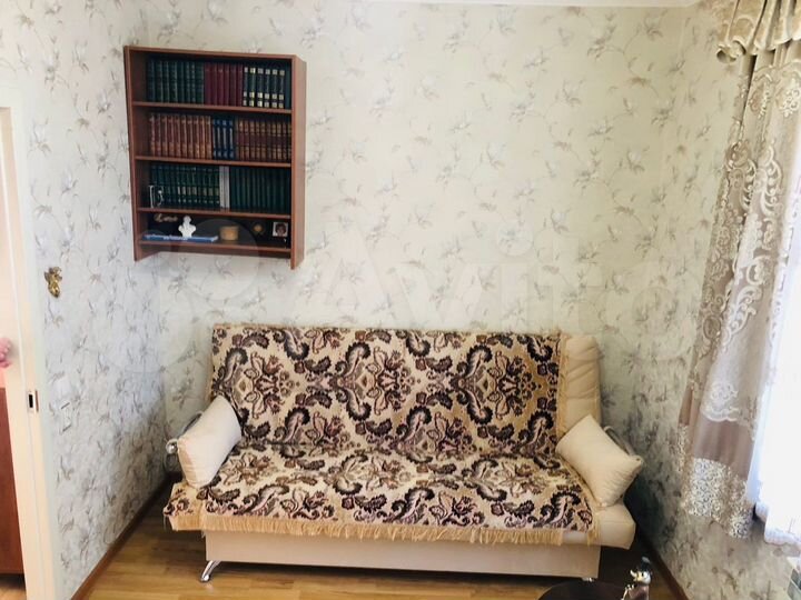 2-к. квартира, 33 м², 1/3 эт.