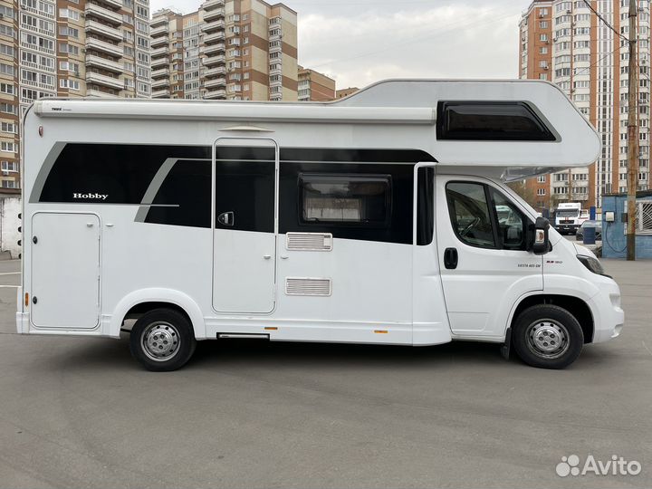 Полуинтегрированный Hobby Siesta, 2018