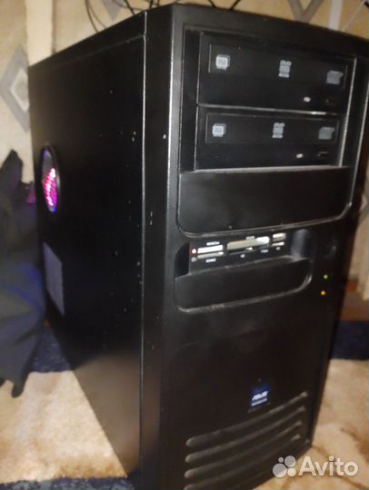 Компьютер системный блок