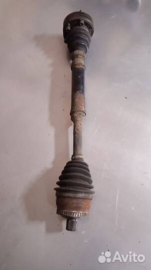 Полуось передняя левая Audi A4 B5 1999