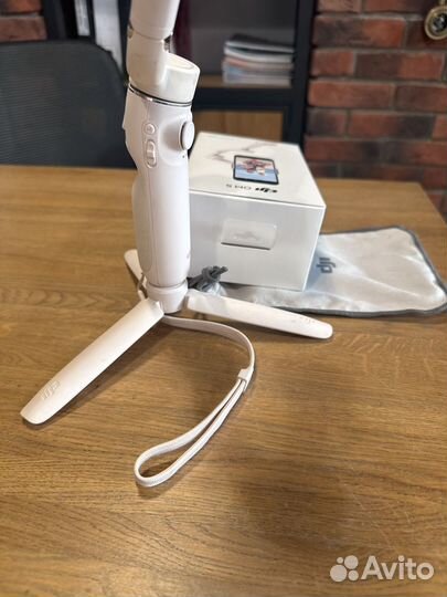 Стабилизатор для телефона dji osmo 5