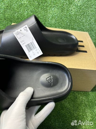 Тапочки adidas yeezy slide