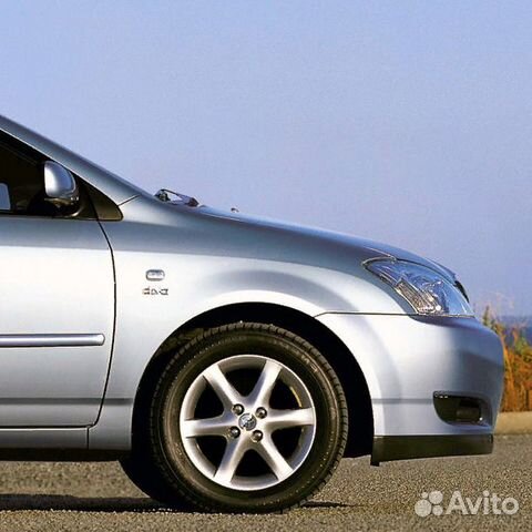 Крыло переднее правое в цвет Toyota Corolla E120