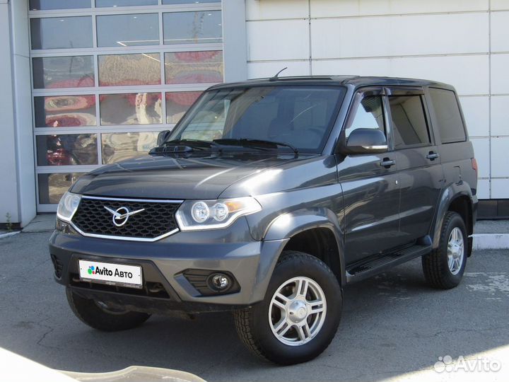 УАЗ Patriot 2.7 МТ, 2015, 136 000 км