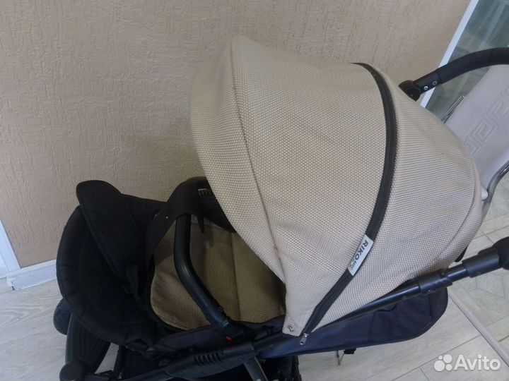 Прогулочная коляска scala