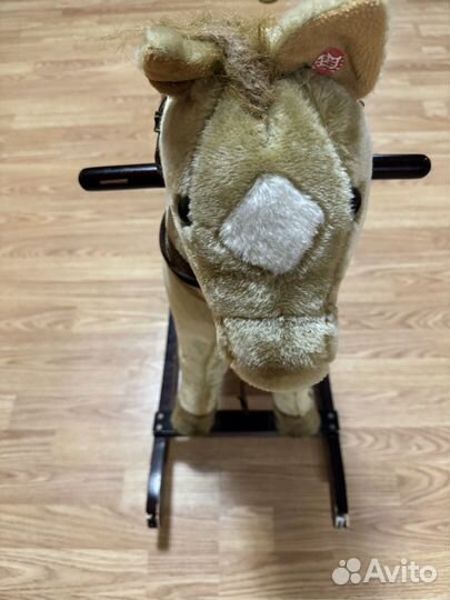 Детская качалка лошадь