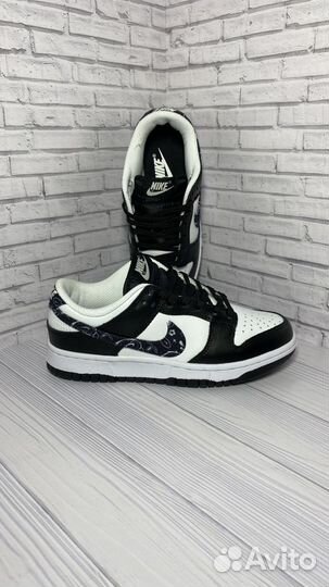 Кроссовки Nike W Dunk Low Ess Black