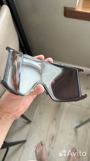 Продам горнолыжную маску Smith squad xl