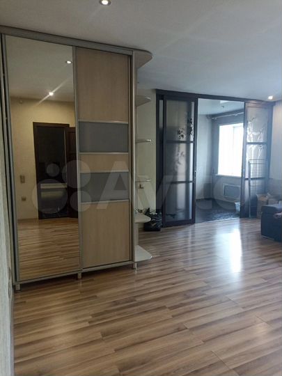 3-к. квартира, 63 м², 5/5 эт.