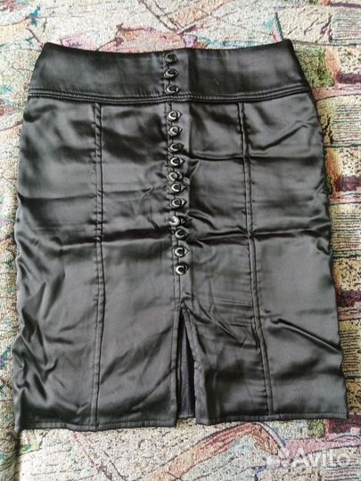 Юбки, бриджи, джинсы