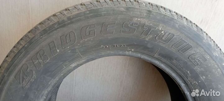 Bridgestone Dueler HTS 686 265/65 R17