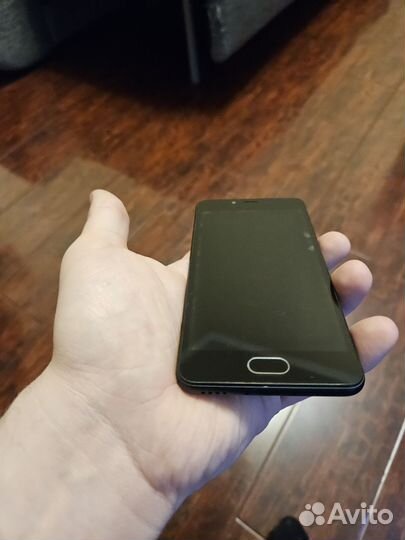 Телефон Meizu M5c