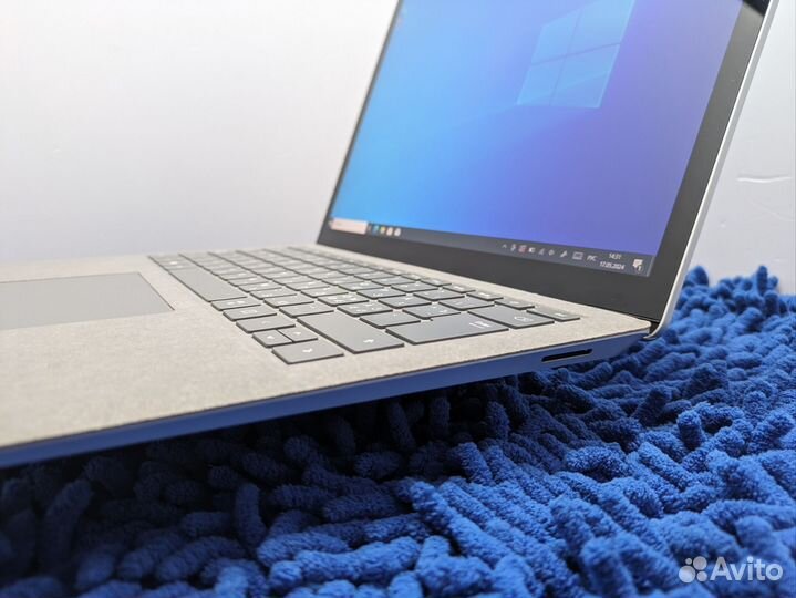 Ноутбук Microsoft Surface Laptop 4 i5 16/512
