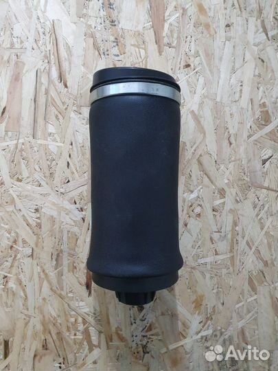 Пневмобаллон Jeep Grand Cherokee WK2 задний