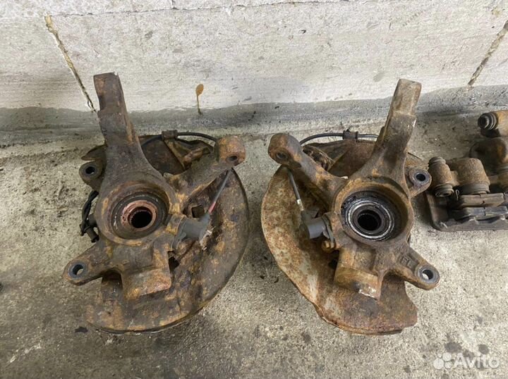 Кулак Чери Тиго t11 передний левый правый