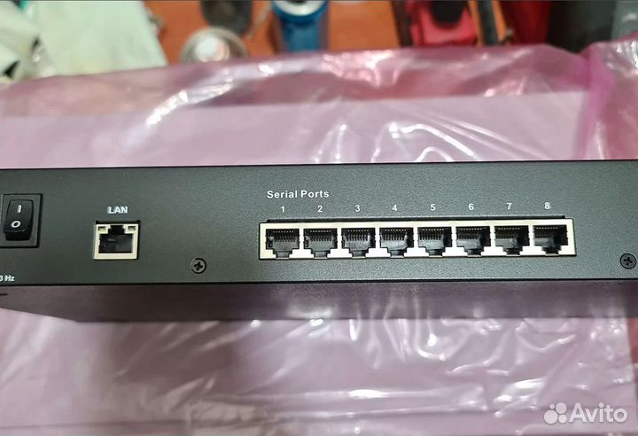 NPort 5610 8-портовый преобразователь RS-232