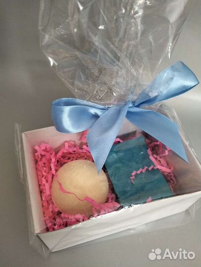 Набор: мыло + бомбочки для ванны ручной работы