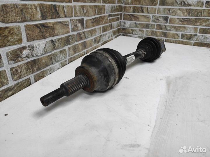 Привод передний левый Jeep Grand Cherokee WK2 3.0
