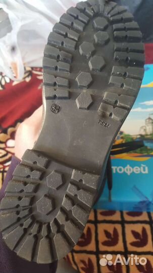 Ботинки для девочки р-р 34