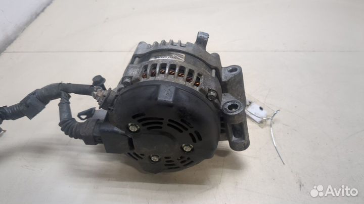 Генератор Toyota Auris E15, 2007