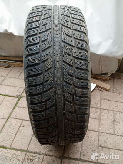 Marshal I'Zen KW22 255/55 R15 98T