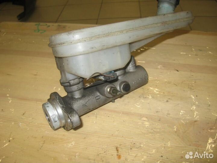 Главный тормозной цилиндр nissan Liberty '98-'02 к