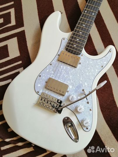 Электрогитара Stratocaster, P-HH