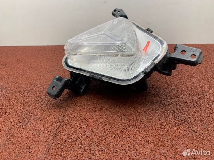 Фара птф передняя правая Kia Rio 4 седан 1.4 G4LC