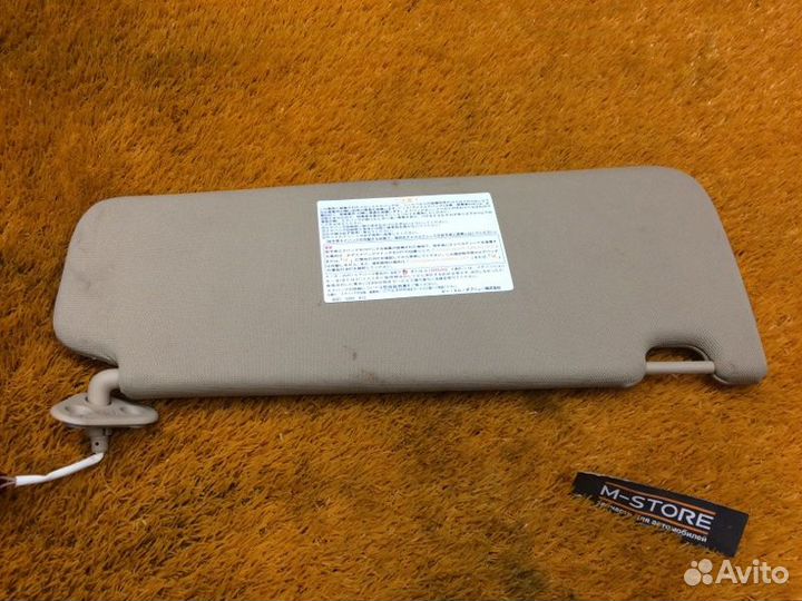 Козырек солнцезащитный левый Bmw 3-Series E90