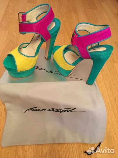 Новые босоножки Brian Atwood